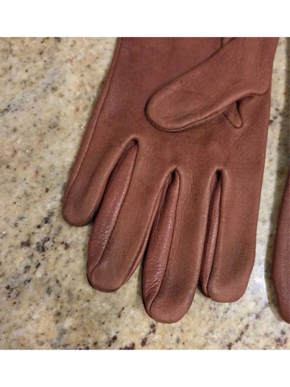 Vintage Womens Size M Brown Soft Leather Gloves Stitching Detail